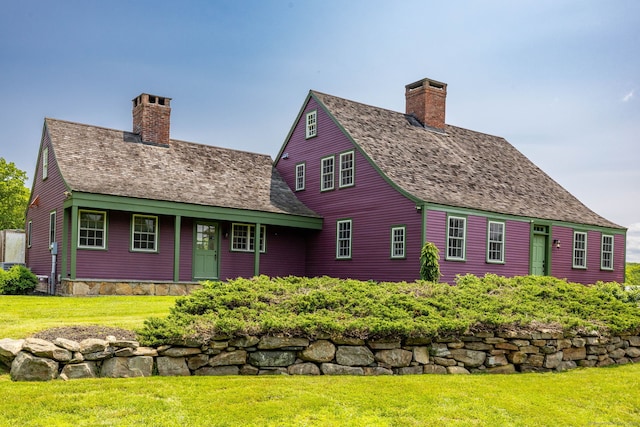 93 Northfield Rd, Litchfield, CT 06759 - cape cod-style house featuring a chimney and a front yard