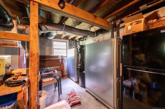 60 Pomperaug Rd, Woodbury, CT 06798 - below grade area featuring freestanding refrigerator