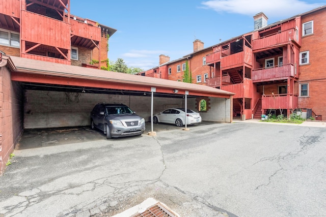 71A Imlay St Unit D2, Hartford, CT 06105 - view of covered parking lot