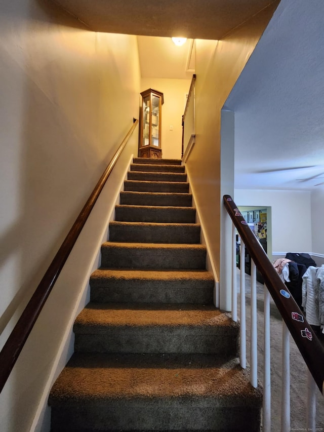 560 Yale Ave Unit 8, Meriden, CT 06450 - view of stairs