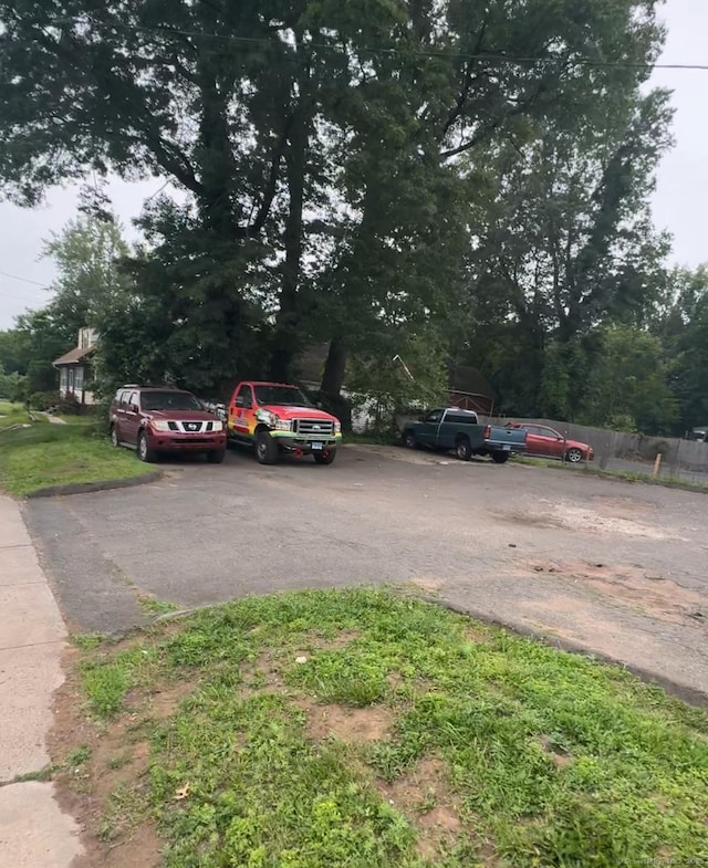 453 Burnside Ave, East Hartford, CT 06108 - view of parking