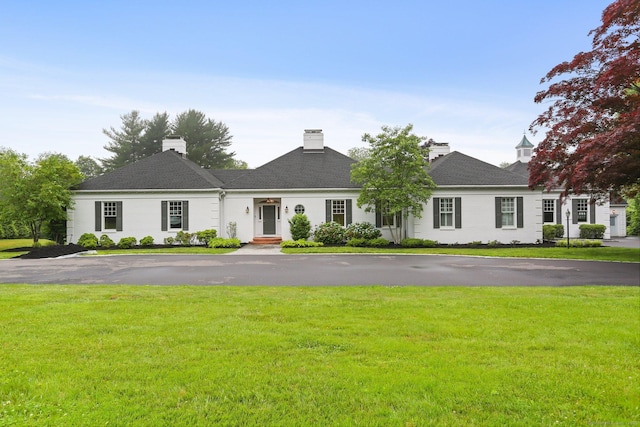 2787 Redding Rd, Fairfield, CT 06824 - view of front facade with a front lawn