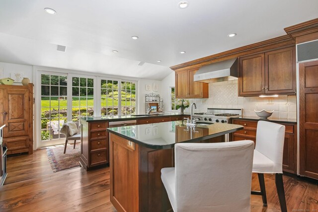 216 Hillspoint Rd, Westport, CT 06880 - photo 11