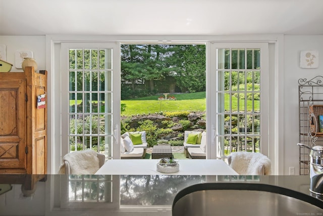 216 Hillspoint Rd, Westport, CT 06880 - view of dining area