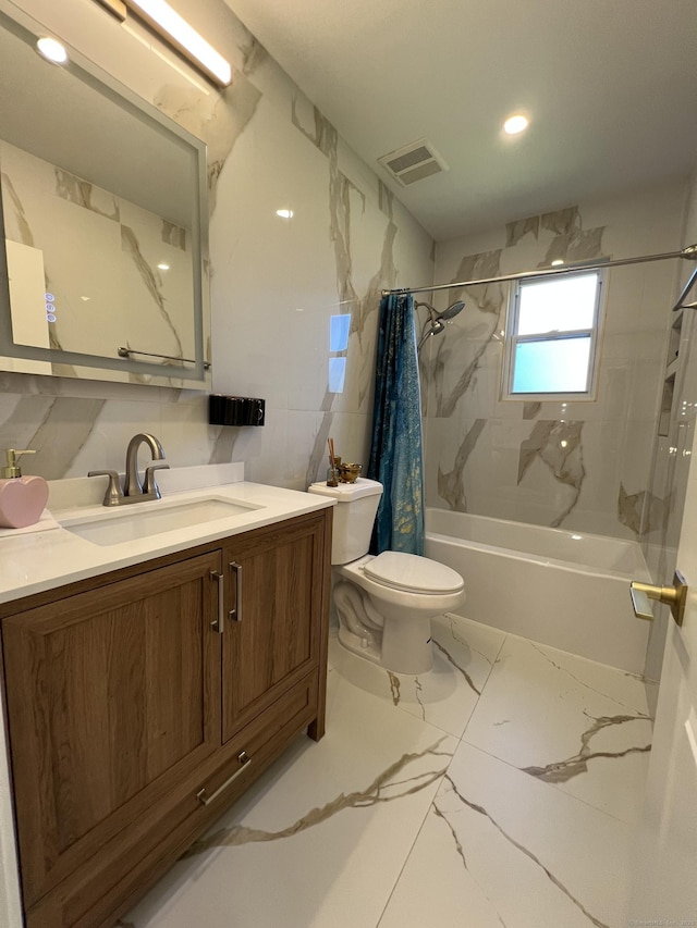 372 Oakland St, Manchester, CT 06042 - full bathroom with marble finish floors, shower / bathtub combination with curtain, vanity, and recessed lighting