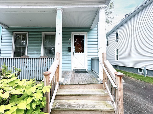 26 Lamberton St, New Haven, CT 06519 - property entrance featuring covered porch