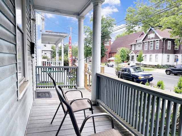26 Lamberton St, New Haven, CT 06519 - view of covered porch