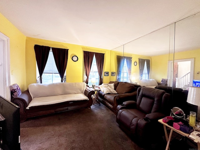 26 Lamberton St, New Haven, CT 06519 - living area featuring carpet