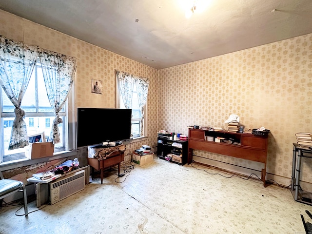 26 Lamberton St, New Haven, CT 06519 - living area featuring plenty of natural light and wallpapered walls