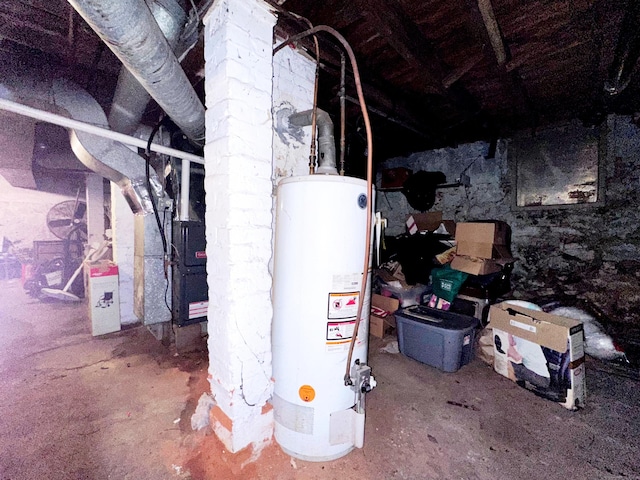 26 Lamberton St, New Haven, CT 06519 - utility room with water heater