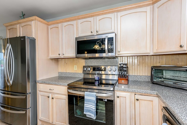 56 Morgan Ave, East Haven, CT 06512 - photo 16