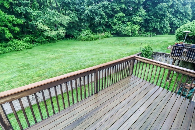 29 Whisconier Vlg Unit 29, Brookfield, CT 06804 - deck with a yard