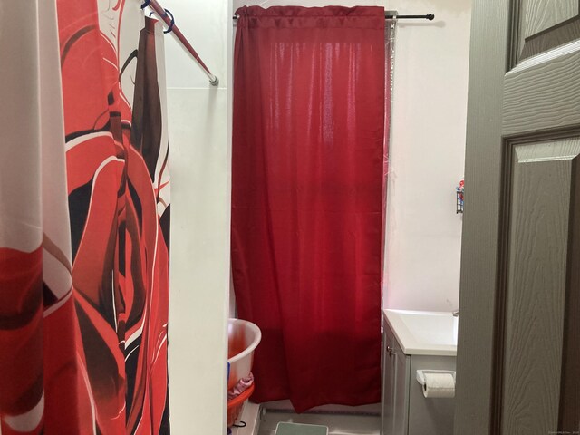 34 Park St, Bridgeport, CT 06608 - bathroom with vanity