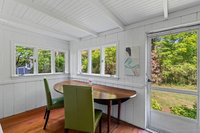 57 River Rd, Clinton, CT 06413 - sunroom / solarium with beam ceiling and plenty of natural light