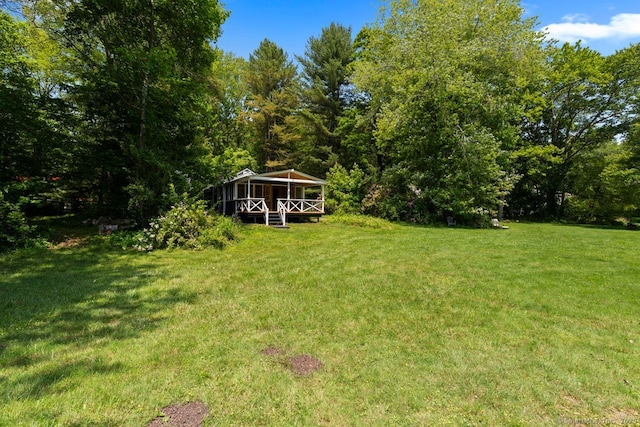 57 River Rd, Clinton, CT 06413 - view of grassy yard