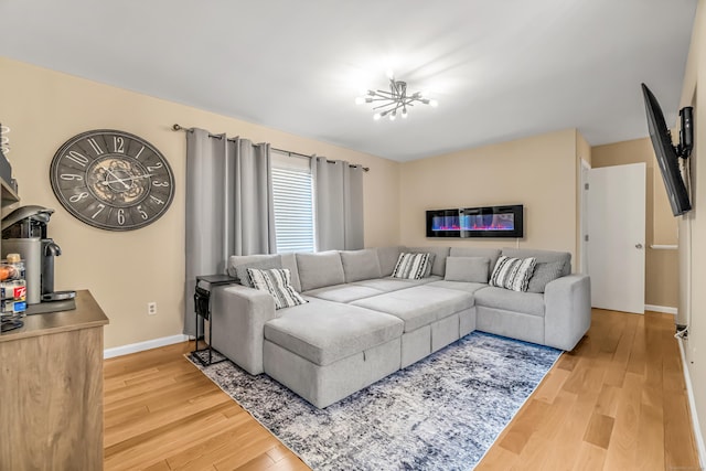 304 Foxwood Ln Unit 304, Milford, CT 06461 - living area with light wood-style flooring and baseboards