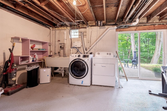 39 Aspen Mill Rd, Ridgefield, CT 06877 - laundry area featuring independent washer and dryer and concrete block wall