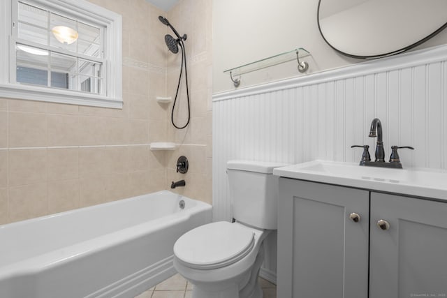 5 Skiff Pkwy, North Haven, CT 06473 - full bath featuring vanity, tub / shower combination, a wainscoted wall, and tile patterned floors