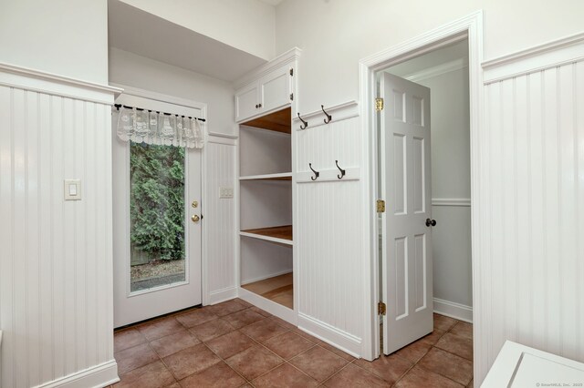 30 Birch St, Stratford, CT 06615 - mudroom with tile patterned floors