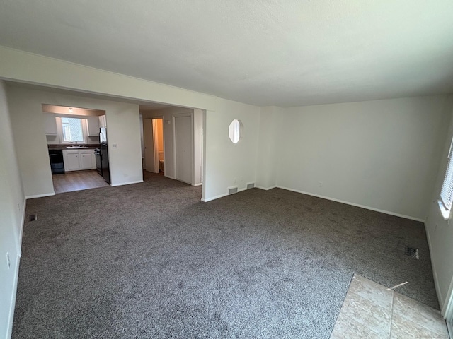 167 High Top Cir W Unit 167, Hamden, CT 06514 - unfurnished living room with carpet