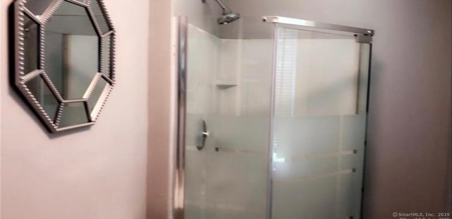 476 Park Ave, Bloomfield, CT 06002 - bathroom featuring a shower stall