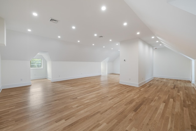 1846 Mill Plain Rd, Fairfield, CT 06824 - bonus room featuring lofted ceiling, light wood-style flooring, and recessed lighting