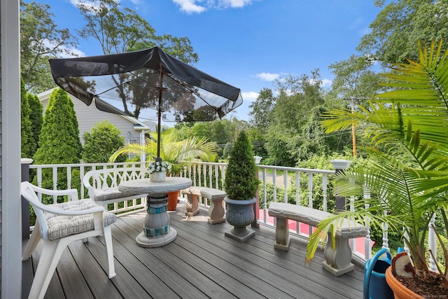 40 Pumpkin Ground Rd, Stratford, CT 06614 - view of wooden deck