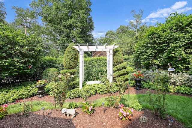 40 Pumpkin Ground Rd, Stratford, CT 06614 - view of yard featuring a pergola