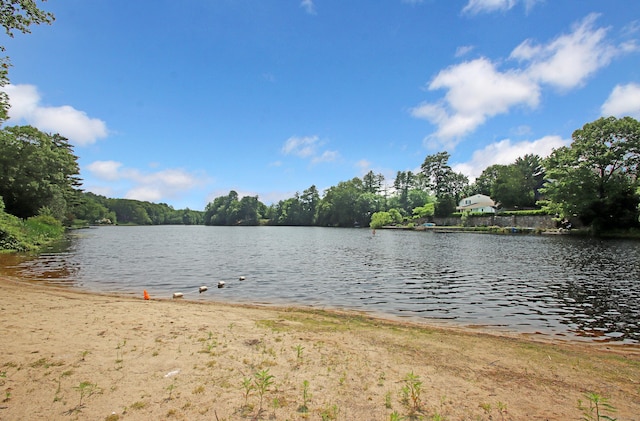 4 White Birch Dr, Guilford, CT 06437 - water view