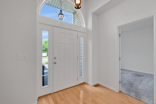 14 Ross Way Unit 14, Windsor Locks, CT 06096 - foyer entrance with healthy amount of natural light and light wood-type flooring