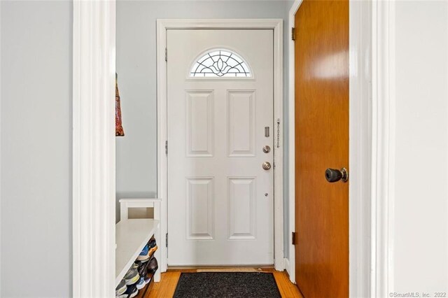 154 Mohawk Dr, West Hartford, CT 06117 - entryway with light wood-style floors