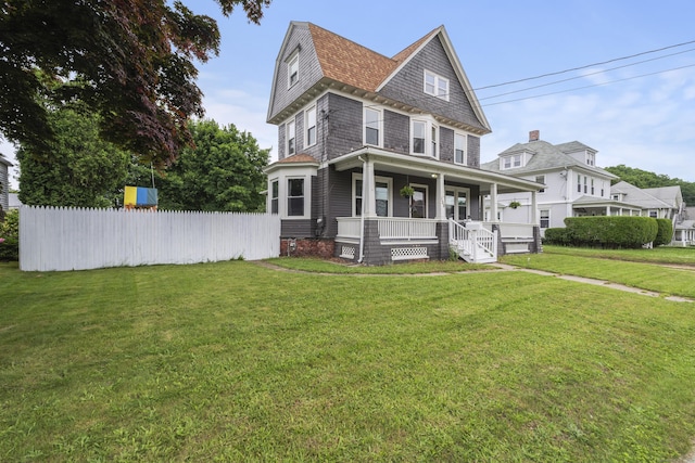135 W Thames St, Norwich, CT 06360 - view of front facade with covered porch and a shingled roof