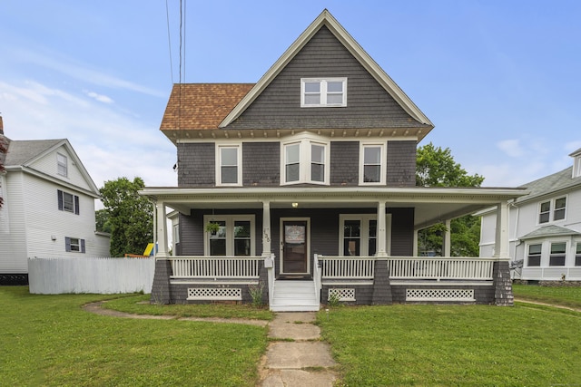 135 W Thames St, Norwich, CT 06360 - view of front of house with a porch