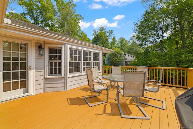115 Remington Rd, Ridgefield, CT 06877 - deck with outdoor dining area