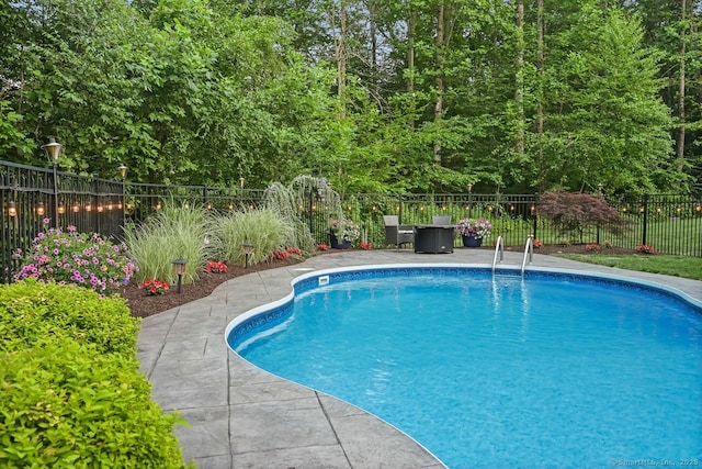 7 Forest View Dr, Newtown, CT 06482 - view of swimming pool with a fenced backyard and a patio