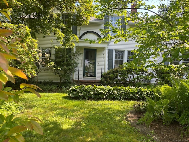 42 Homewood Ave, North Haven, CT 06473 - property entrance with a yard