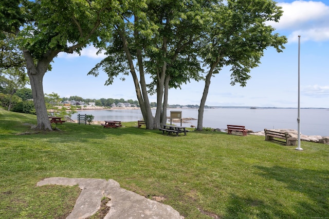 10 Montgomery Pkwy, Branford, CT 06405 - photo 18