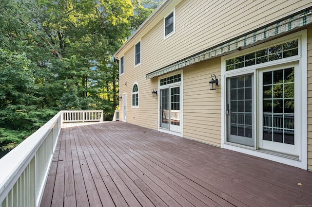 12B Hickory Dr, Greenwich, CT 06831 - view of deck