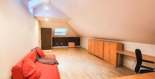 518 Woodbine Rd, Stamford, CT 06903 - photo 18