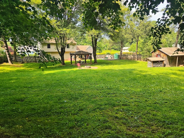42 Meadowlark Rd, Enfield, CT 06082 - view of yard with a gazebo