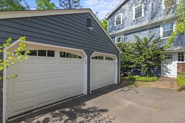 203 Ridgewood Ave, Hamden, CT 06517 - view of garage