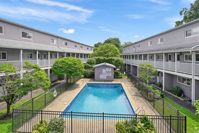4 Union Ave Apt 30, Norwalk, CT 06851 - view of community pool
