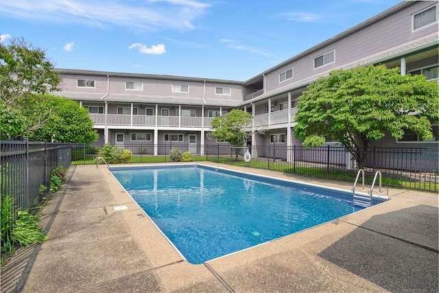 4 Union Ave Apt 30, Norwalk, CT 06851 - view of community pool