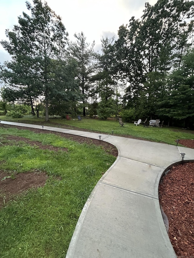 5 Sunnyslope Dr, Middletown, CT 06457 - view of home's community with a yard