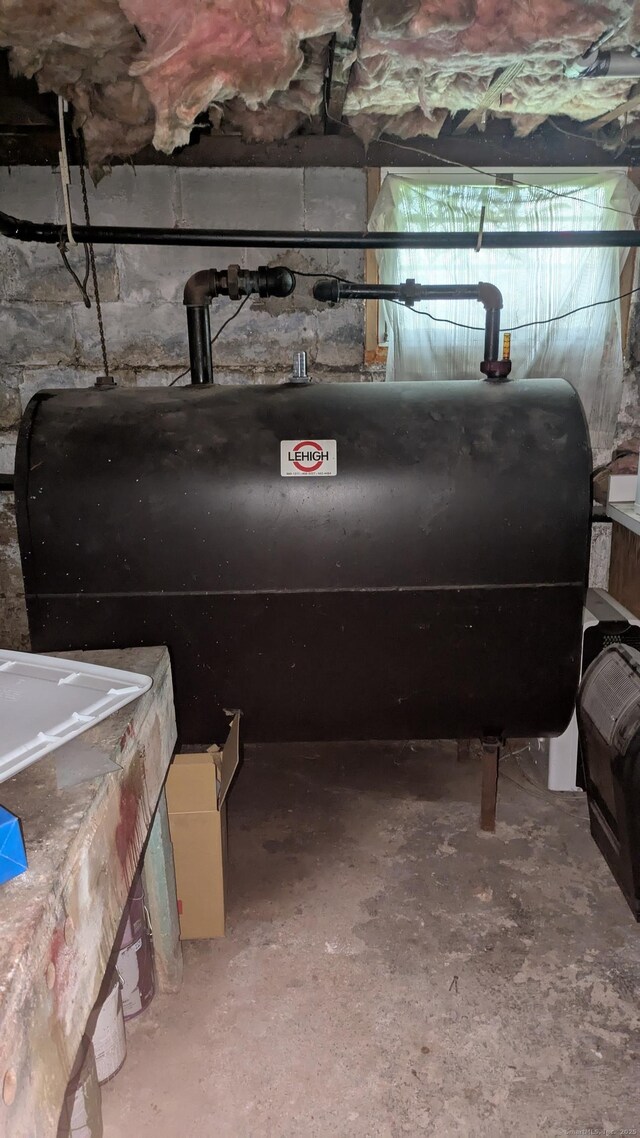 44 Convent Ave, Norwich, CT 06360 - utility room with oil tank