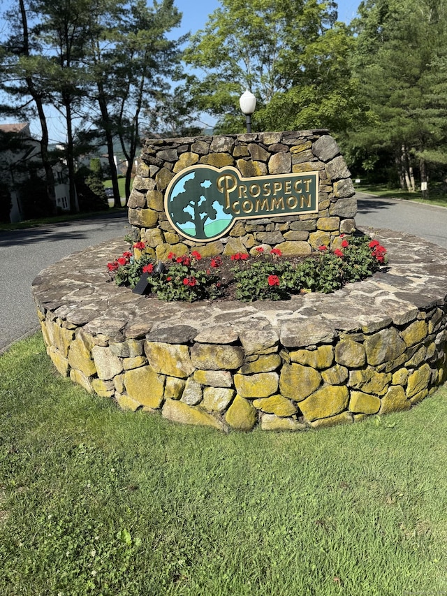 143 Beard Dr Unit 143, New Milford, CT 06776 - photo 12