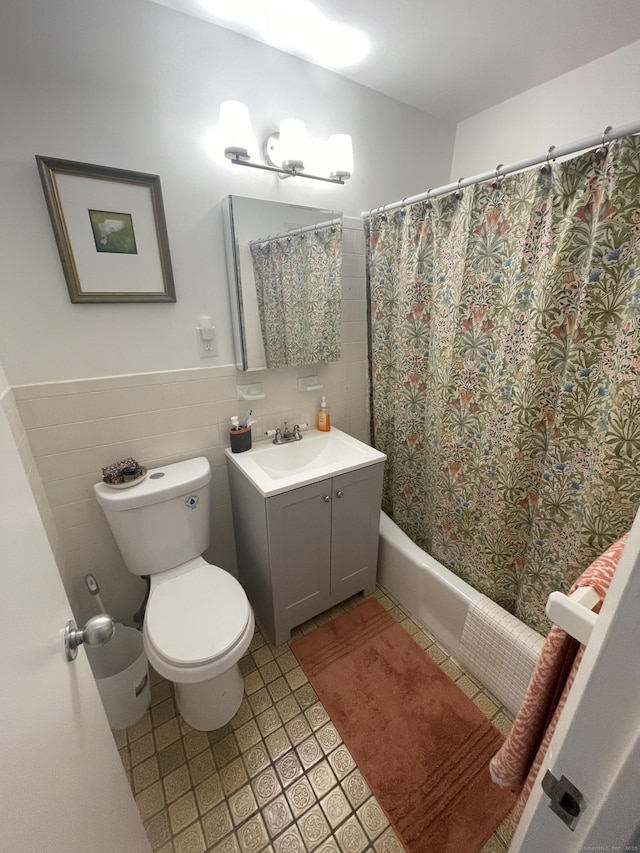 2625 Park Ave Unit 11P, Bridgeport, CT 06604 - full bath featuring vanity, shower / bath combo, tile patterned flooring, and tile walls
