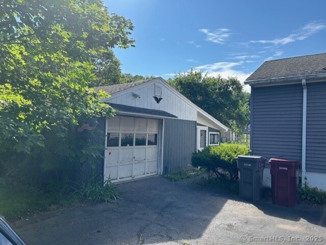 276 Spencer St, Naugatuck, CT 06770 - garage with asphalt driveway