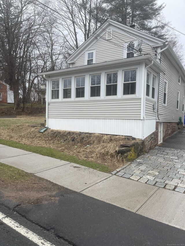 20 Elm St, Simsbury, CT 06081 - photo 3