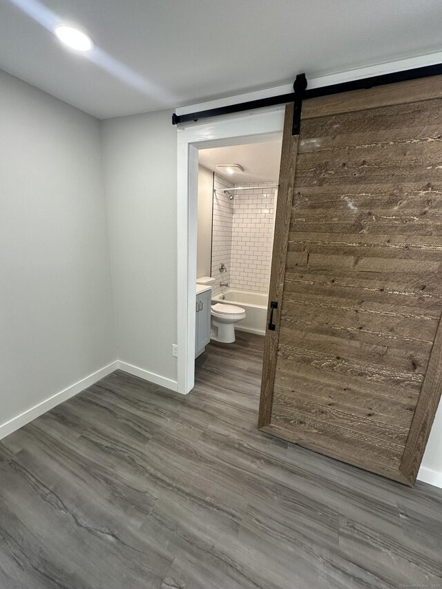 20 Elm St, Simsbury, CT 06081 - photo 9